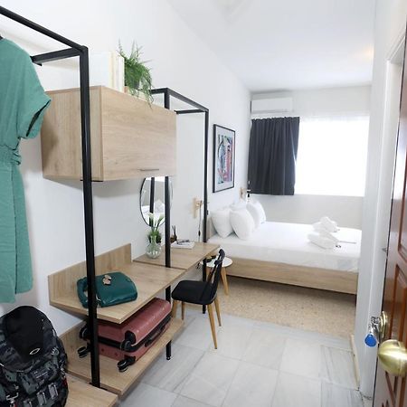 Old Town Hall Suites And Apartments 아테네 외부 사진